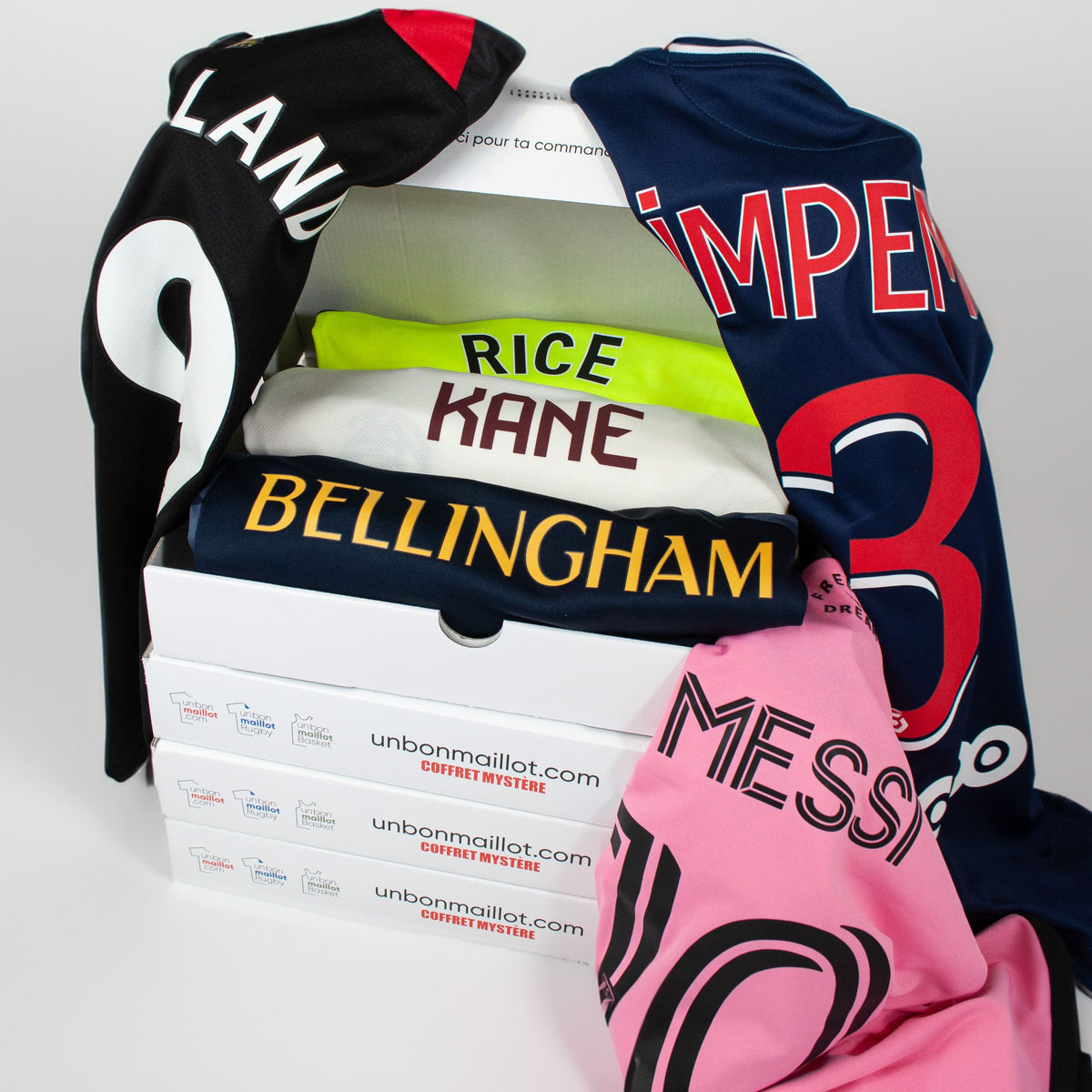 La box maglia personalizzata Nome + Numero 9️⃣